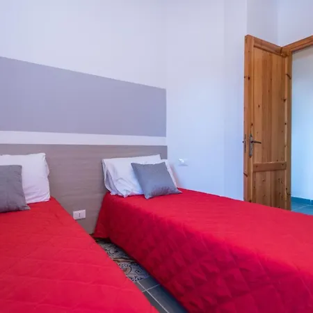 Cicas Sul Mare * Campofelice Di Roccella