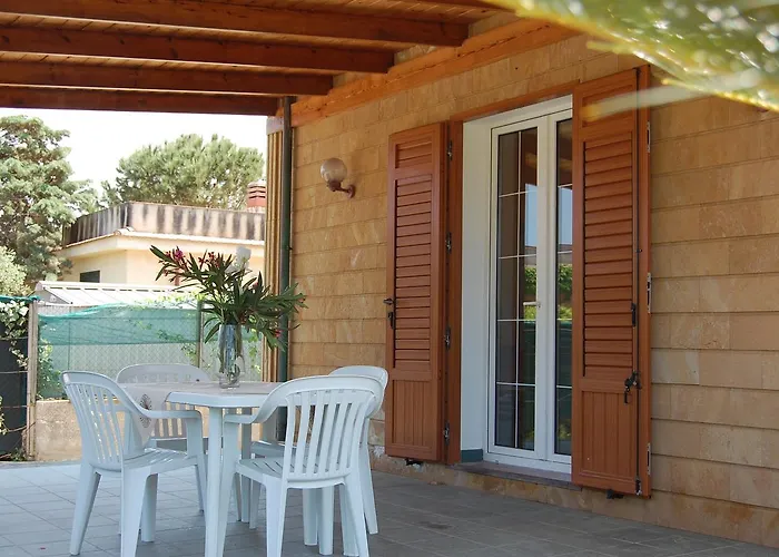 Cicas Sul Mare * Campofelice Di Roccella